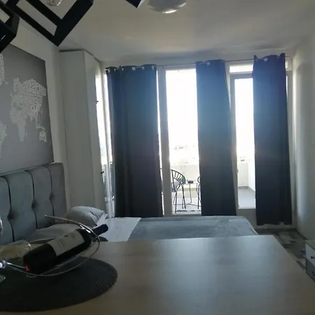 아파트 Studio Lanterna *